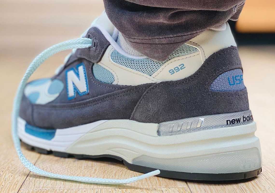 new balance 992 blue silver