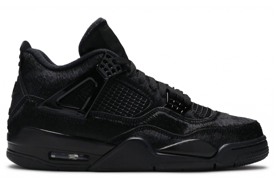 Air jordan 4 x kaws precio online