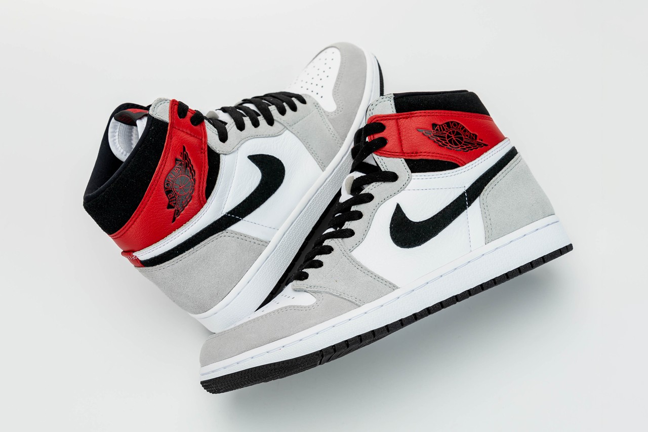 stores that carry jordan shoes