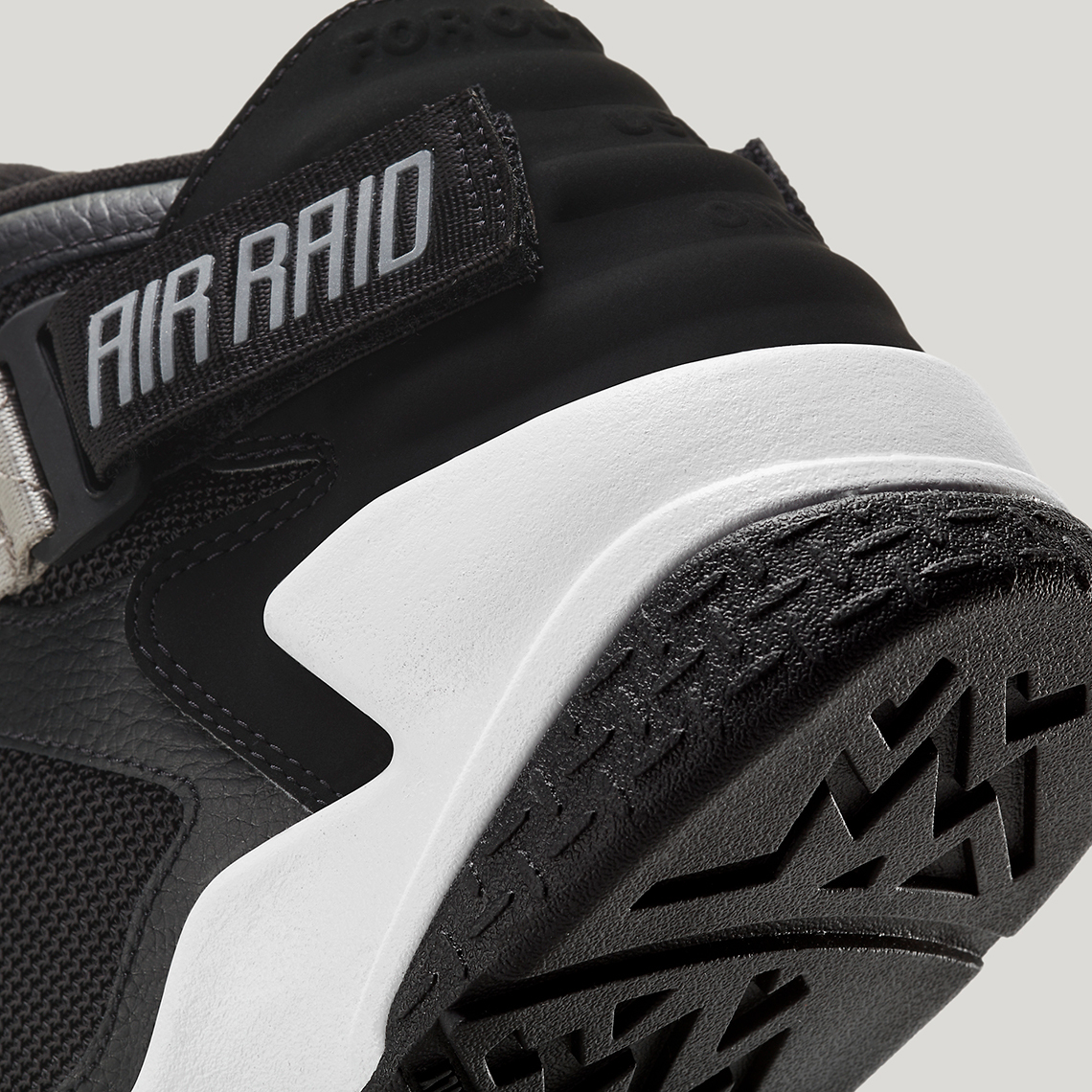The OG Nike Air Raid Is Coming Back In 2020