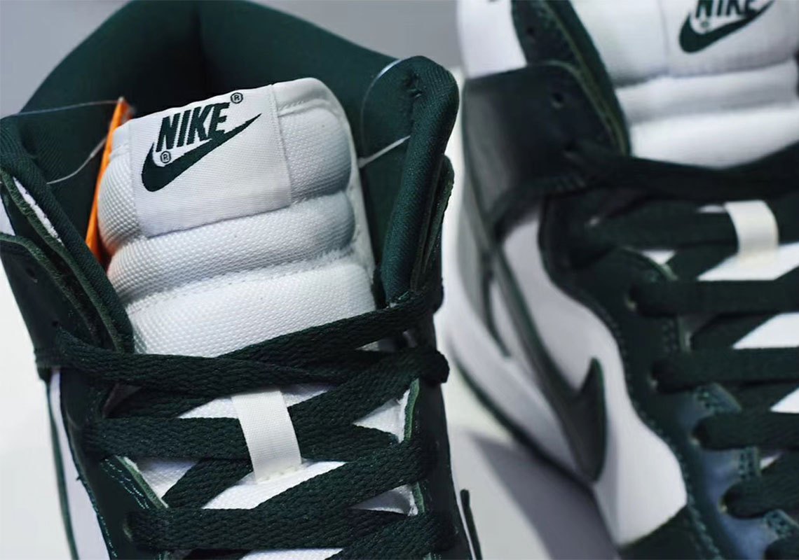 Early Look: Nike Dunk High 