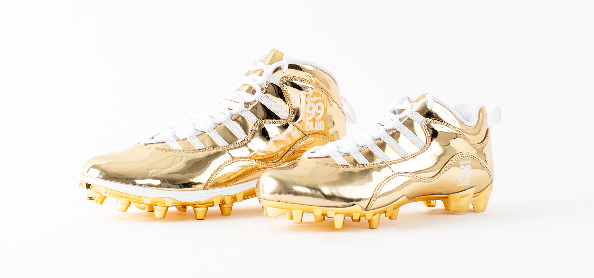 Gold hot sale jordan cleats