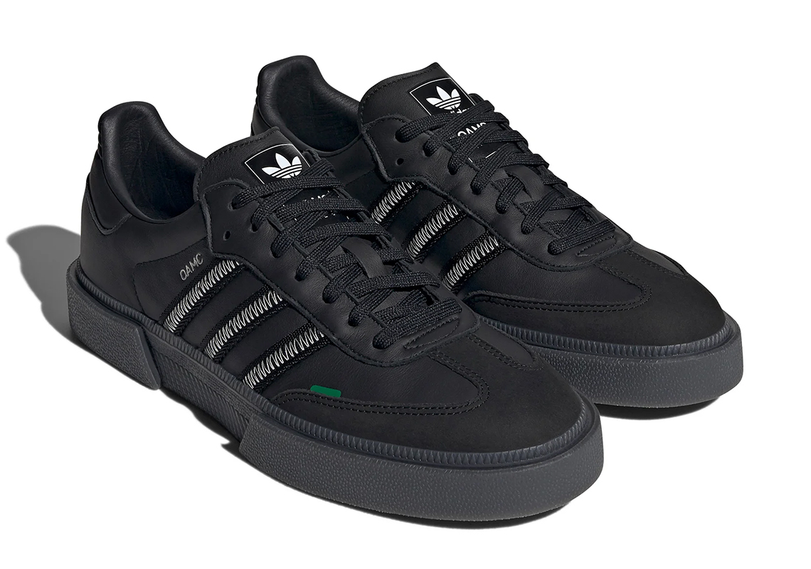 爆買い国産adidas oamc コラボスニーカー　type 0-8 スニーカー