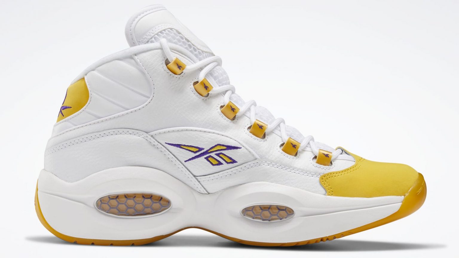 ao1220 nike