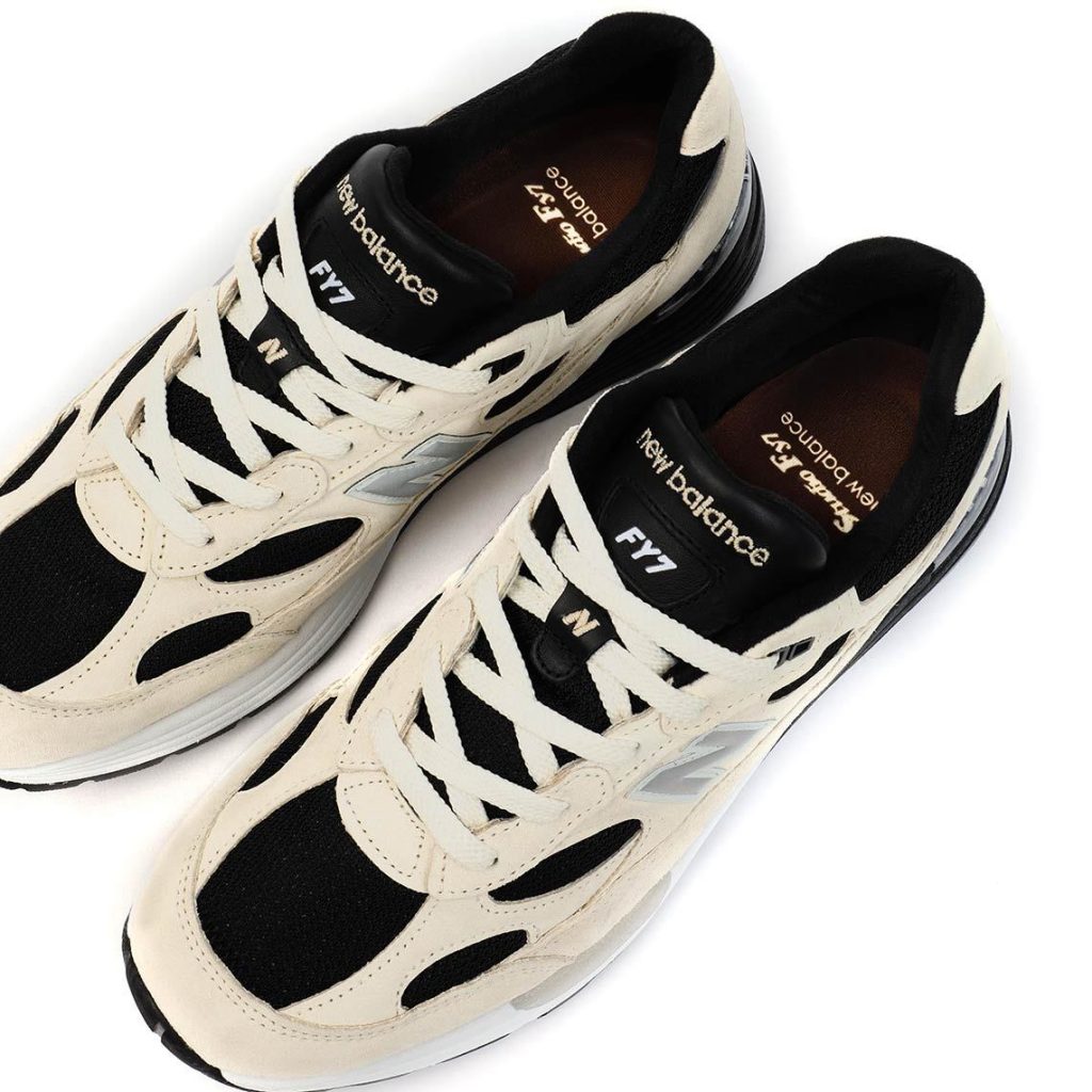 992 studio fy7