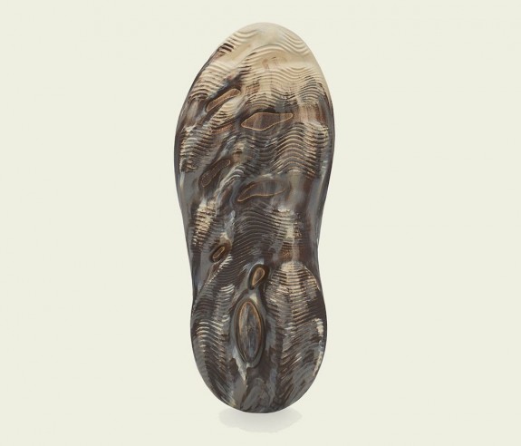 yeezy foam runner mx cream clay
