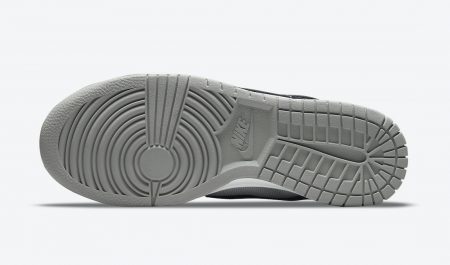 nike dunk cracked leather