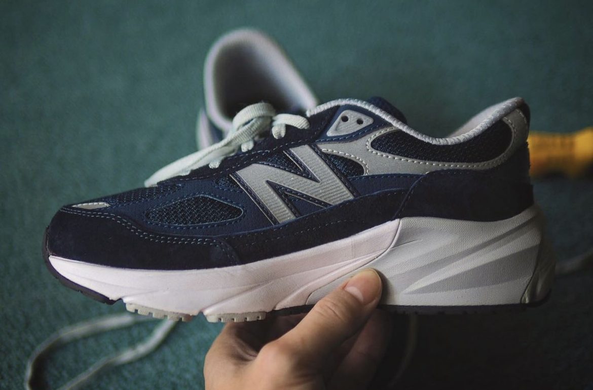 New Balance 990v6 Navy/Grey Release Date | SoleSavy