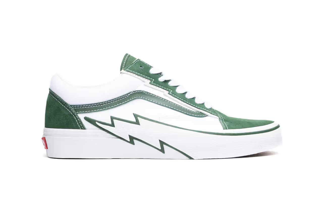 Vans old skool with sales lightning bolt